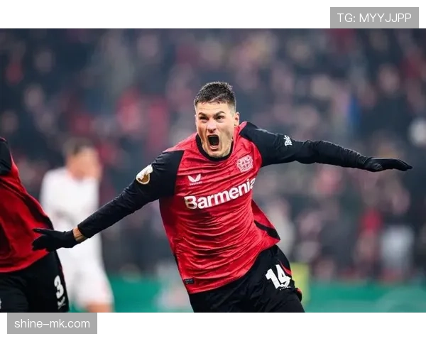 贝西克塔斯新赛季强势启航，展现争冠实力引关注