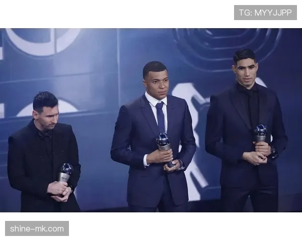 阿什拉夫入选非洲杯最佳阵容，表现稳健备受认可