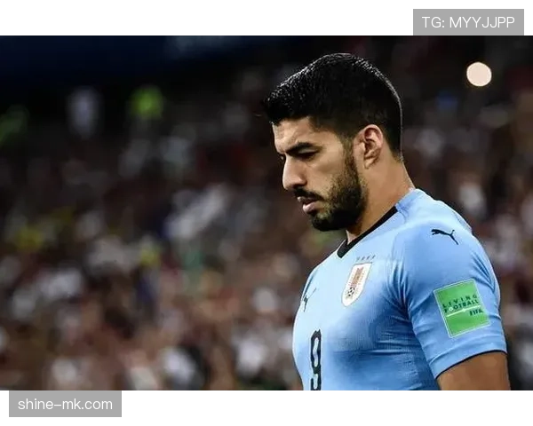 苏亚雷斯撕裂英超顶级防线的战术分析