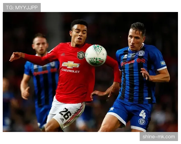 曼联重返欧冠难度加大：英超排名落后，关键战成绩将影响竞争格局